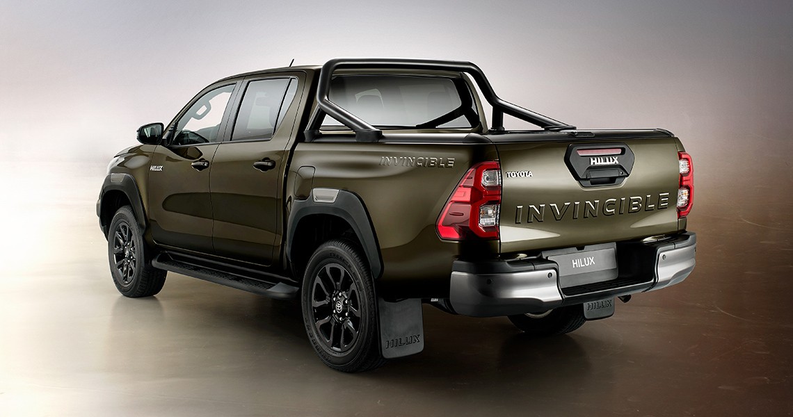 NOVA TOYOTA HILUX - JOŠ SPOSOBNIJI I S VIŠE STILA
