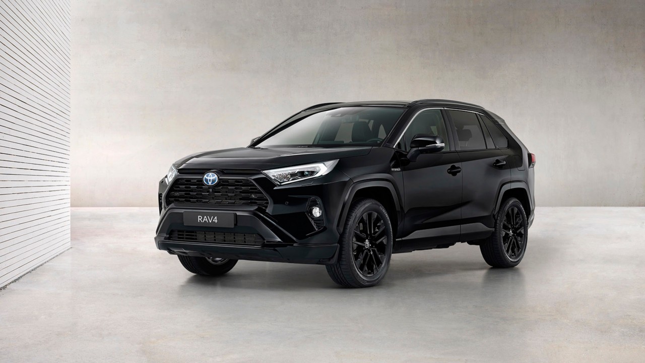 Nova Toyota RAV4 Hybrid Black Edition