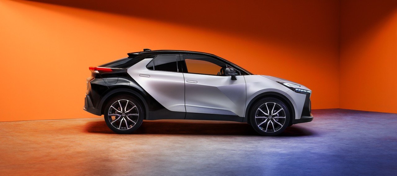 BESPLATNO ISPROBAJTE TOYOTU C-HR HYBRID